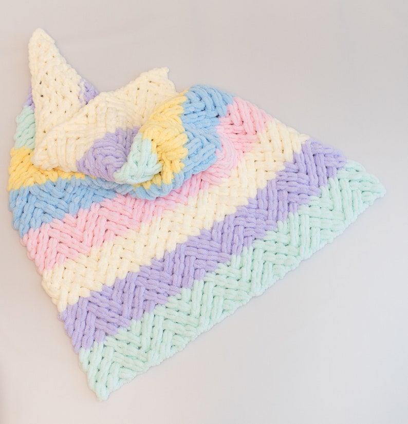 Loop Yarn Blanket Pattern Chunky Knit Blanket Herringbone Etsy