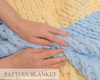 Finger Knit Blanket Pattern: Beginner Loop Yarn (PDF Download)