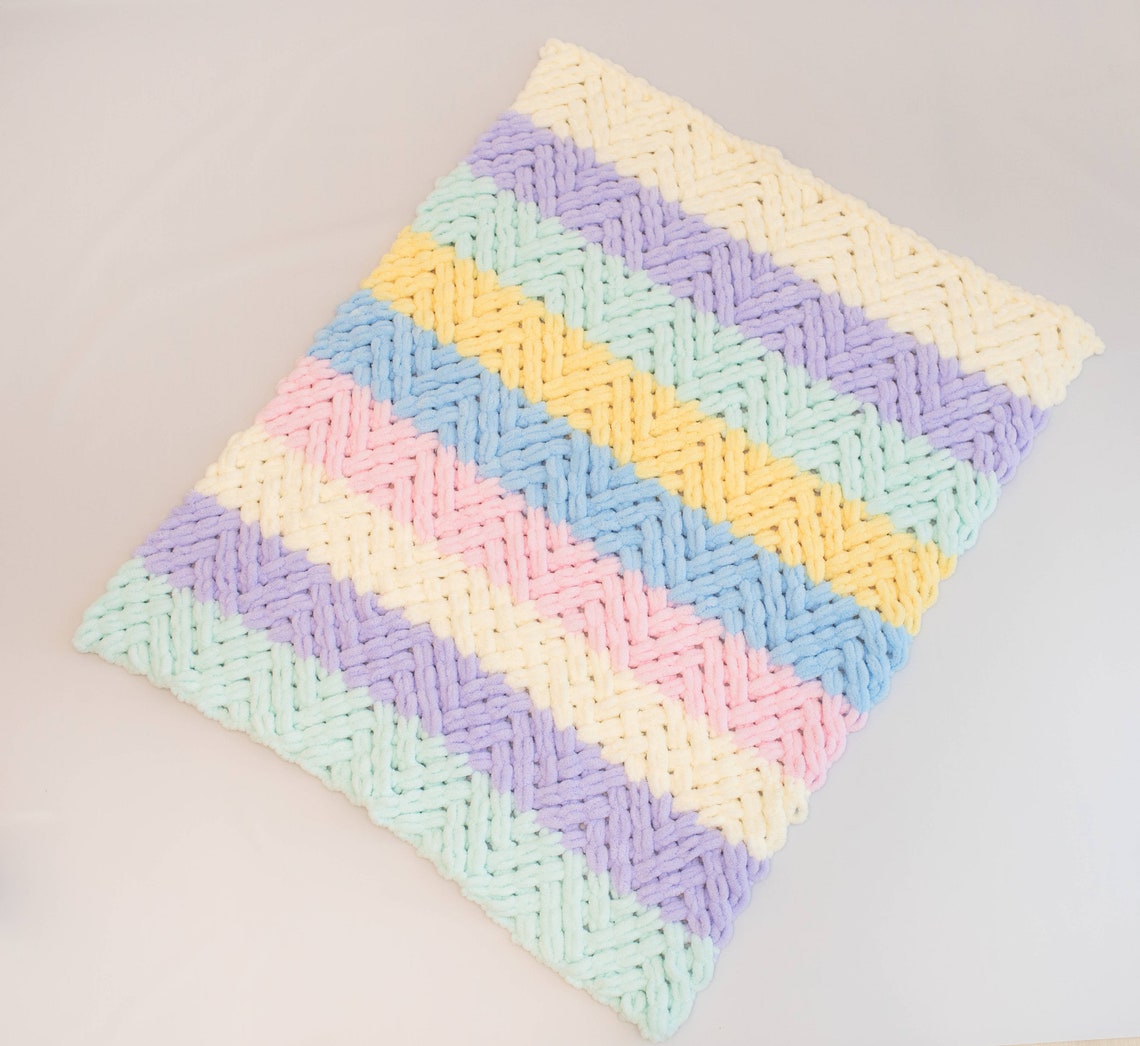 Loop Yarn Blanket Pattern Chunky Knit Blanket Herringbone Etsy