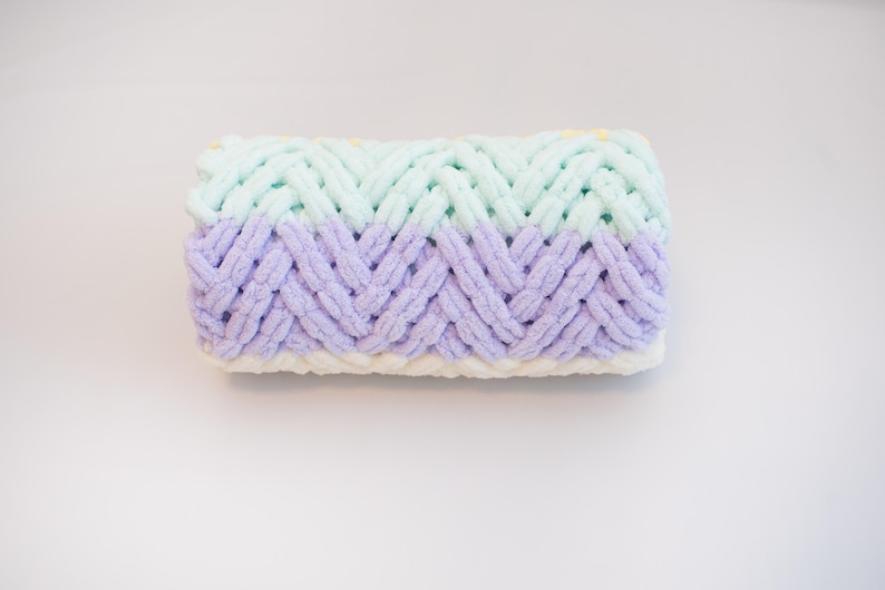 Loop Yarn Blanket Pattern Chunky Knit Blanket Herringbone Etsy