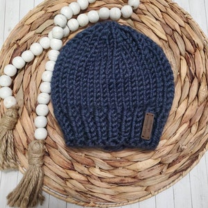 Unisex beanie for kids, Knitted toque, Children&#39;s knitted winter hats, Beanie for boys, Ski gifts, Winter accessories for girls, Blue beanie