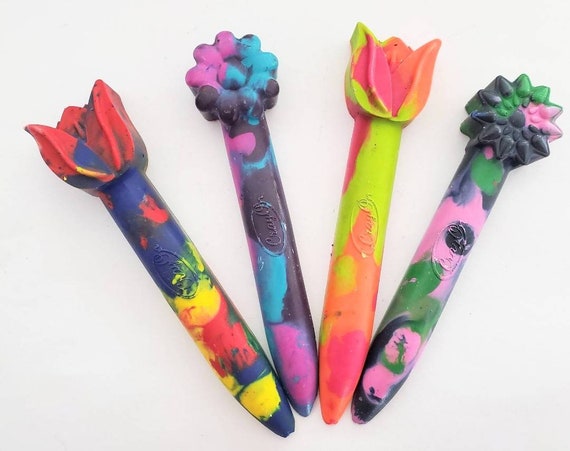 recycled crayons for girls, birthday gift for toddlers, yes day present, rainbow flower crayons, first day of school gifts for kid, coloring