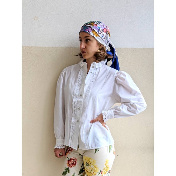 Dreamy austrian Vintage Tracht Dirndl blouse with… - image 1