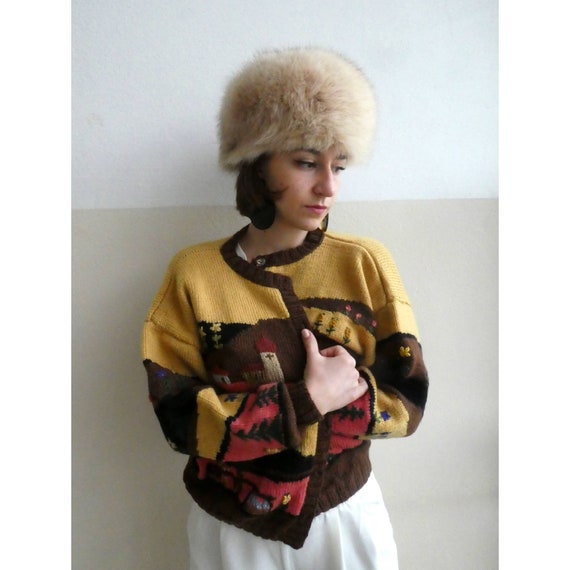 Hand knitted österreichische Trachtenjacke, Strick
