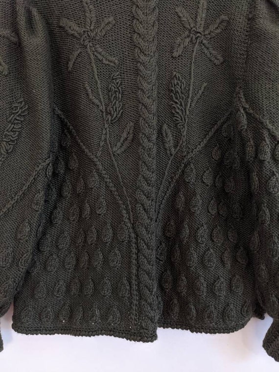 Vintage austrian autumn theme hand knit Cardigan … - image 4