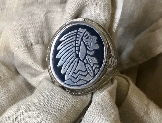 Silver Indian Chief Ring -  size 11.5 - image 2