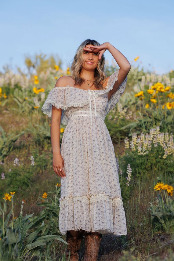 Gunne Sax vintage prairie dress, cotton off shoul… - image 6