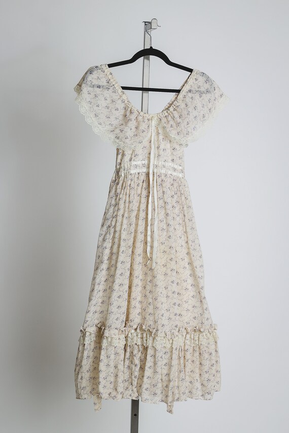 Gunne Sax vintage prairie dress, cotton off shoul… - image 2