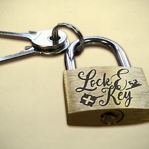 Personalized Brass Love Padlock with 2 Keys | Custom Laser Engraved Love Lock for Couples | Wedding / Anniversary / Valentine's Day Gift
