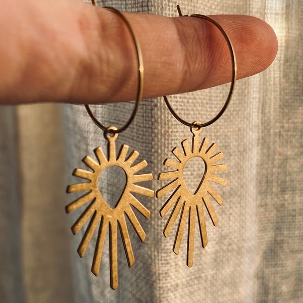 Creolen Ohrringe Boho Makramee Schmuck  Gold Sonne Messing Design Schmuck antik