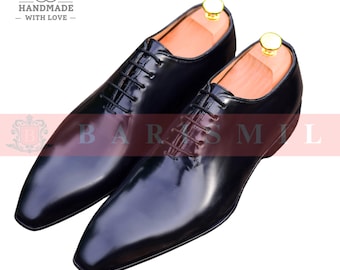 Handmade Wholecut Schwarze Leder Oxford Schuhe: Maßgeschneiderte Hochzeitsschuhe
