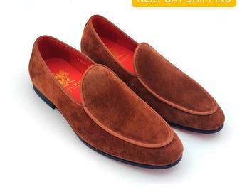 Handgemaakte roestbruine suèdeleren loafers - Casual Belgische pantoffels voor heren