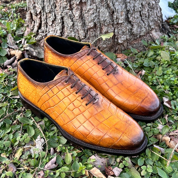 Men Bespoke Shoes | Handmade Oxford Shoes | Croc Imprint Leather Shoes | Men Dress Shoes | Patina Finish Shoes | Goodyear Welted Shoes.