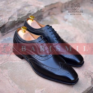 Handmade Black Leather Wingtip Oxford Shoes: Brogue Dress Shoes