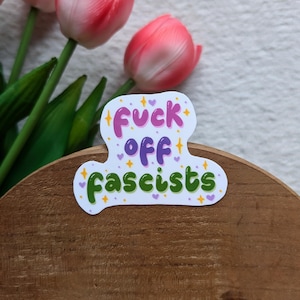 Pegatina "¡Fuera fascistas!" / Activismo