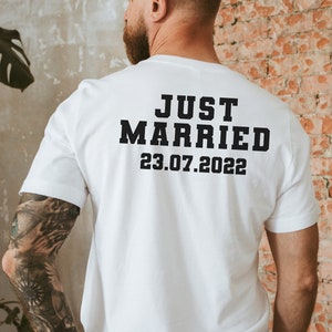 Personalized Newlywed T-Shirt, Unisex, Just Married Model