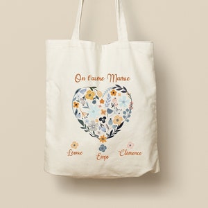 Tote Bag en Coton Personnalisable Cadeau Unique, Éco-Friendly et Réutilisable, Modèle Coeur en fleurs image 1