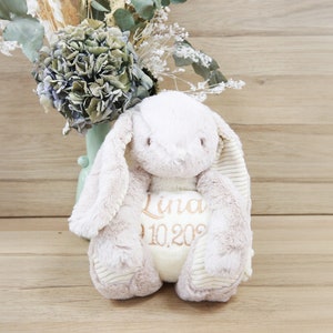 Peluche et sa couverture brodée personnalisée, Lapin et sa couverture image 1