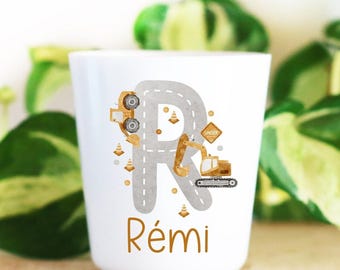 Personalized children&#39;s plastic cup, Alpha Vehicles
