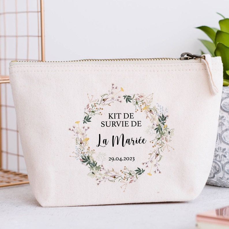 Grande Trousse personnalisée, Couronne de fleurs, Modèle Petites fleurs des champs image 2