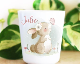 Copo plástico infantil personalizado, Coelho e Borboleta