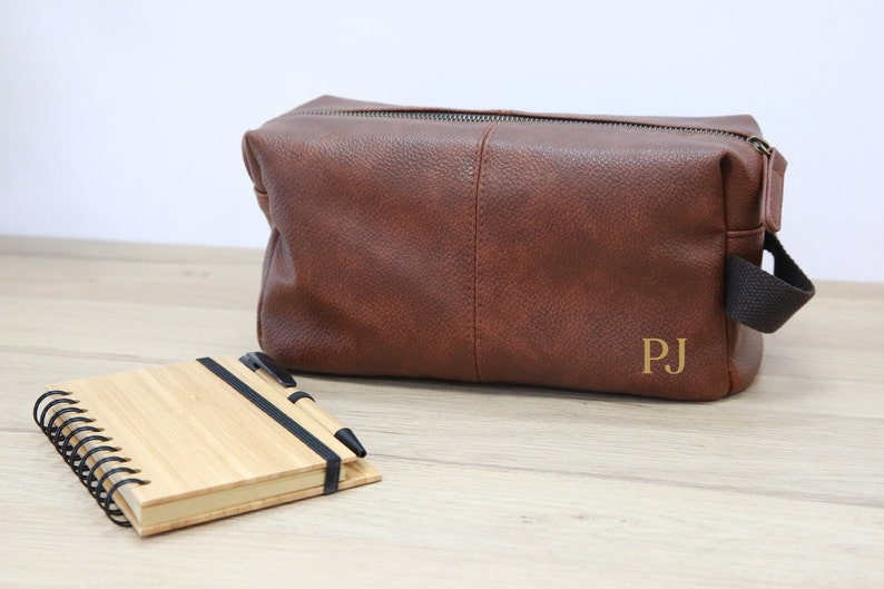 Personalized imitation leather case for men, brown or black, gift for men, dad, grandpa, wedding witness... Brun