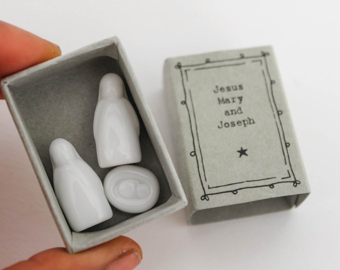 East of India Teeny Tiny Nativity Set / Christmas / Matchbox