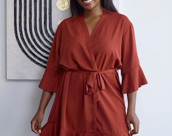 Plus Size Bridesmaid Bridal Party Getting Ready Robes Robe for Plus Size Bride Mother of the Bride and Groom Wedding Robe Ruffle Flower Girl