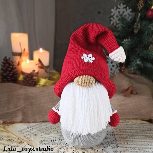 peluche Gnome Cadeau personnalisé Jouet en peluche Décoration d’anniversaire doux Nordic Gnome Décor rouge, Amigurumi, Crochet Gnome Produit fini