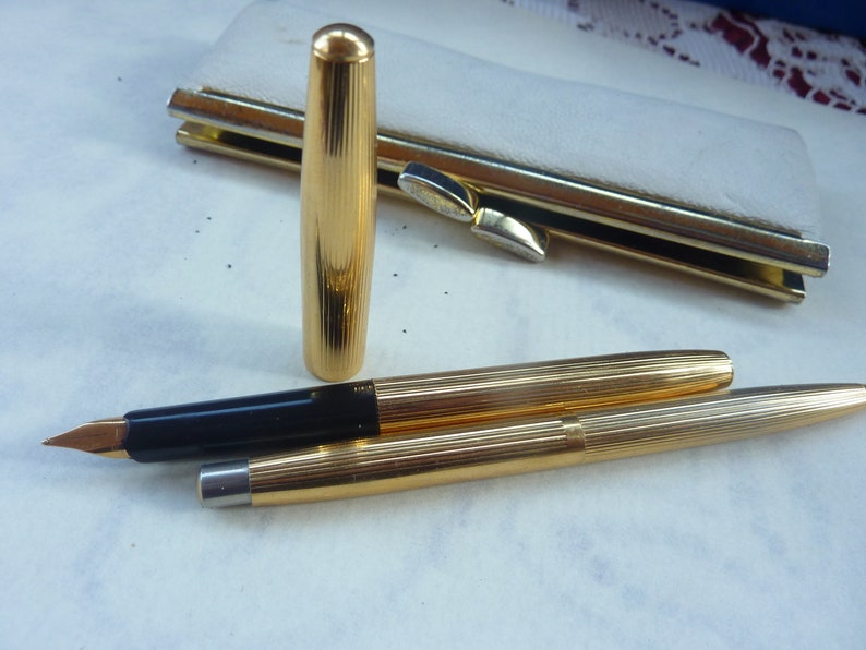 Senator ladies gold plated set ultra rare 14 ct gold nib