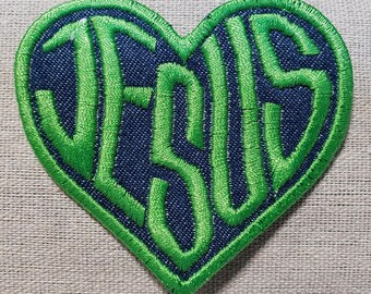 Love Jesus Patch: Dunkles Denim-Herz, Metallic-Malachit-Stickerei