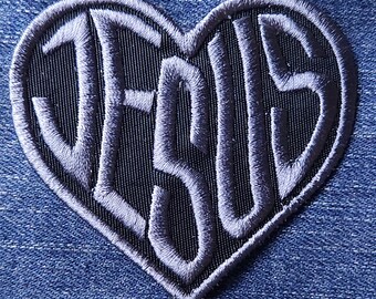 Älska Jesus-lapp: Broderad stryk-på-applikation - Kristen gåva