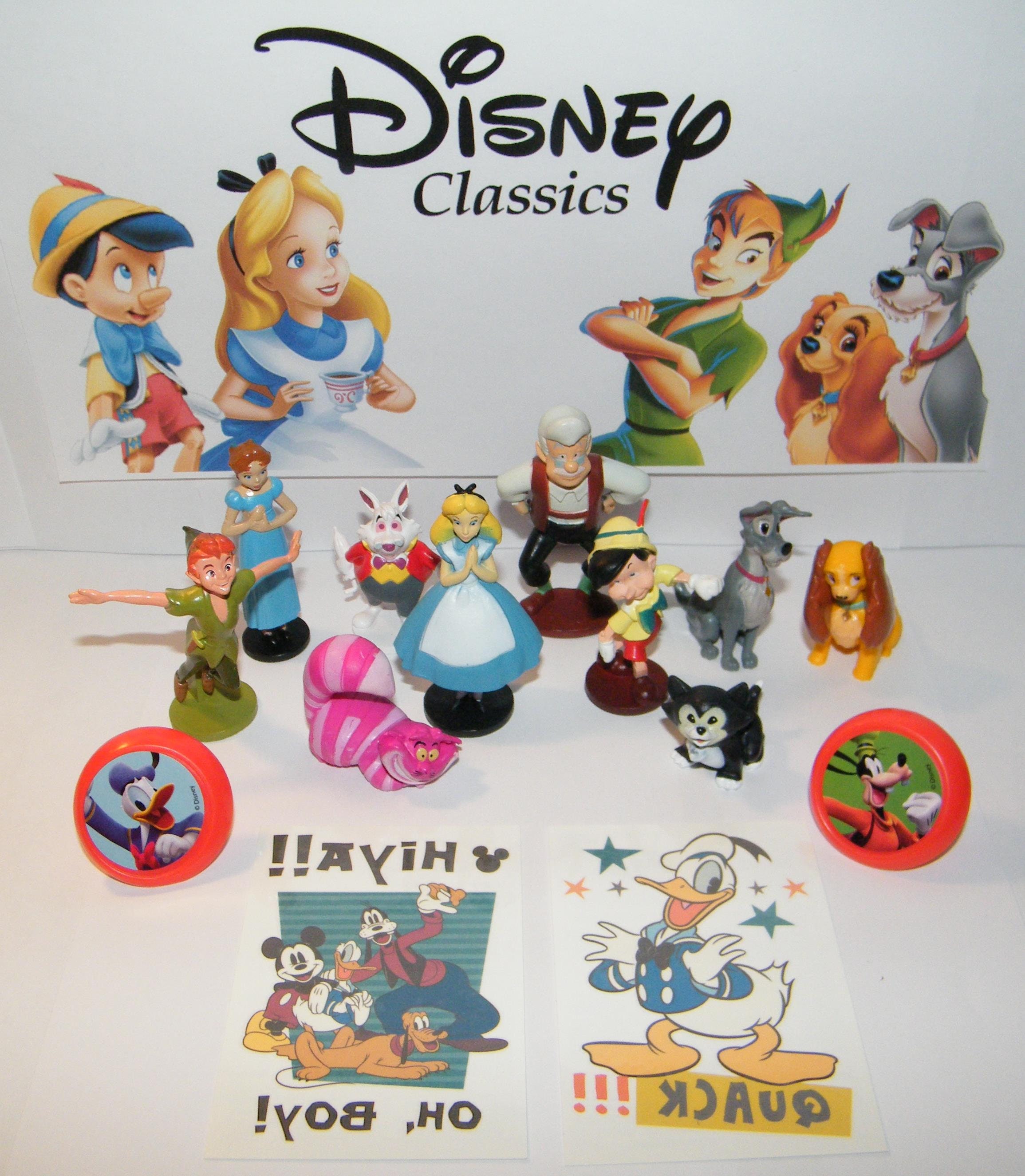 Disney Classic Movie Deluxe Party Favors 14 Set With 12 Figures