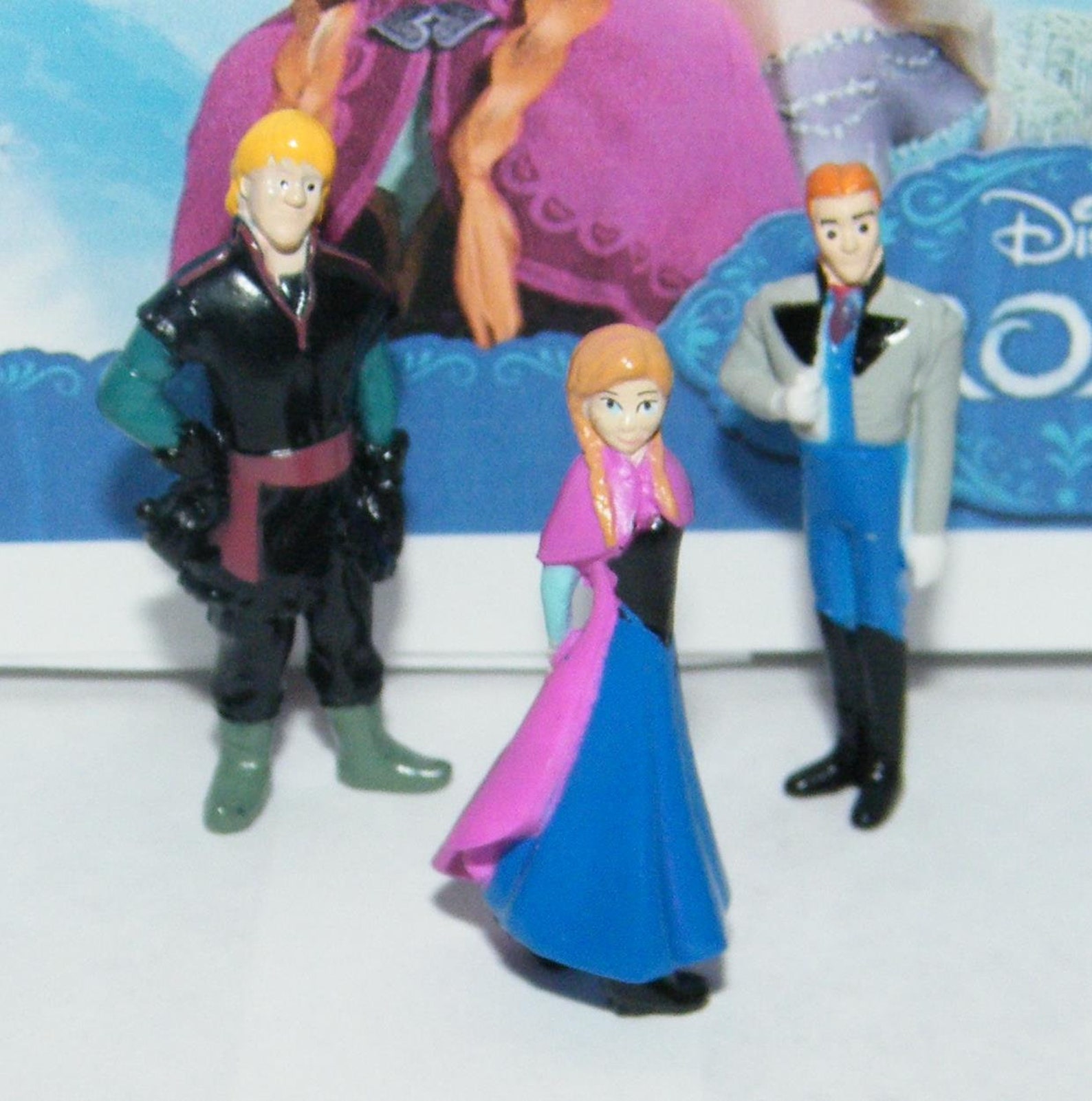 Disney Frozen Movie Deluxe Mini Cake Topper Cupcake Decorations 12 Set — free download