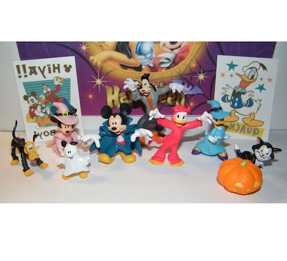 Disney Mickey and Friends Halloween Party Favor Set of 12 With 10