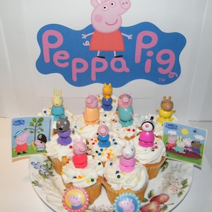 Peppa Pig Deluxe Cake Toppers Cupcake 14 Set with 10 Figures, 2 Fun Stickers and Rings Featuring Peppa, George, Rebecca Rabbit, Zoe Zebra