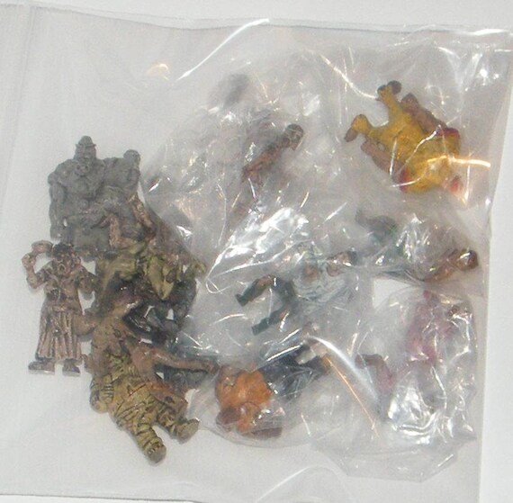 Zombie Apocalypse Deluxe Figure Toy Set of 18 Halloween Party