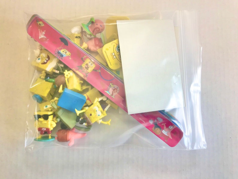 Spongebob Squarepants Party Favors/Collectors Set with 23 Figures, 11 Bracelets, 3 Rings, and 2 Stickers image 9