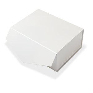 10 boîtes-cadeaux blancs mats avec fermeture magnétique 9,5 x 7 x 10 cm pour demoiselles d'honneur et garçons d'honneur, propositions, fiançailles, promotions, etc.