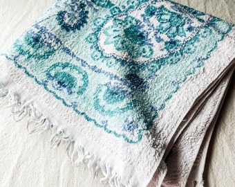 Vintage Dickies Blue Paisley Fringed Bath Towel