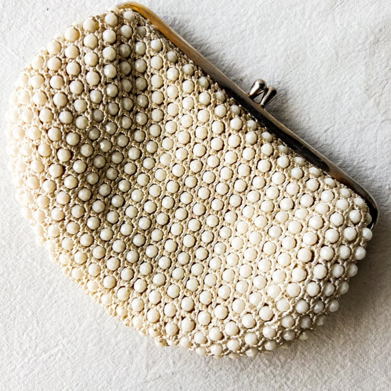 Vintage 1960s beaded crochet purse - image 1