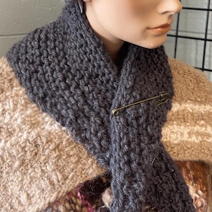 Hand knitted Stole of 100% soft Sheep wool, hand spun in Navajo Plyed - scarf pin included