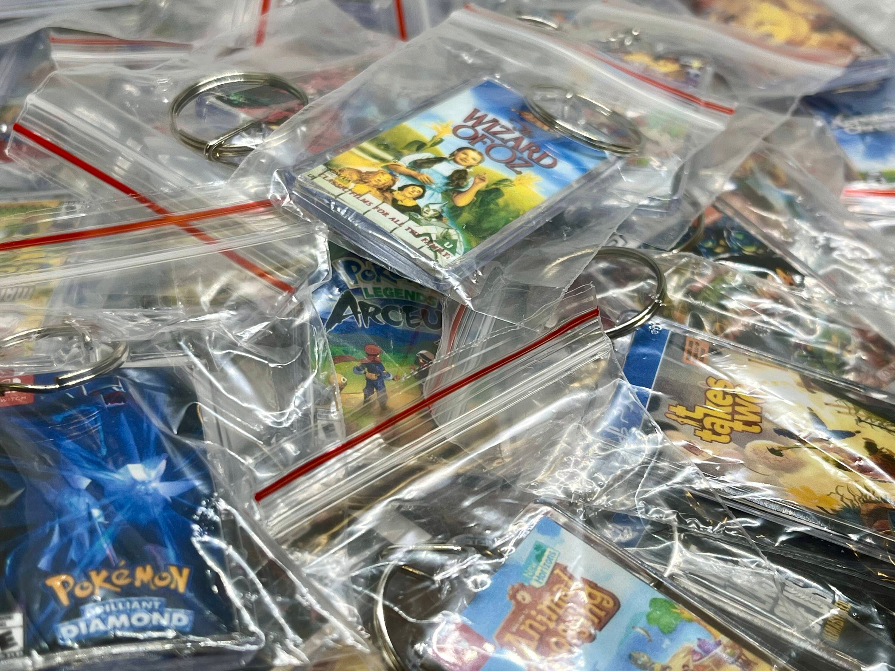 4 Styles Miniature Nintendo Switch Game Case Keychains doublesided