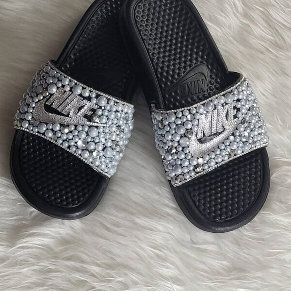 Nike Benassi - Etsy