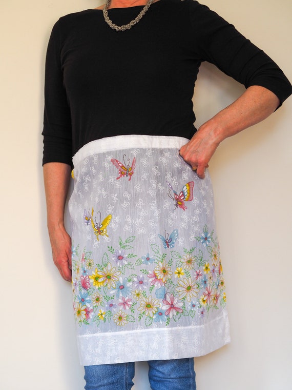 Classic hostess apron Aprons Linens