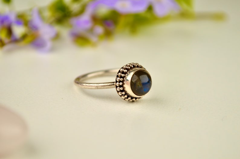 Labradorite /&Silver Power Ring.