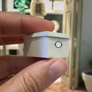 Cajas con tapa para casas de muñecas en miniatura imprimibles: Decoración rústica moderna (Descarga PDF)