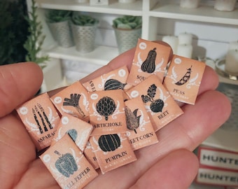 Ausdruckbare Miniatur Gemüse-Samen-Pakete: 1:12 (PDF)