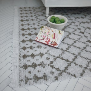 Dollhouse Fringed Moroccan Design Fabric Hand-frayed Rug 1/6, 1/12, 1/18 Miniature Modern Dolls House Farmhouse Decor