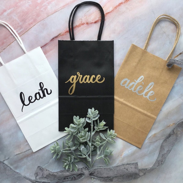 Custom Wedding Guest Gift Bags - Medium Personalized Wedding Goodie Bags - Hand Lettered Personal Gift Bag - Bachelorette Goodie Bags